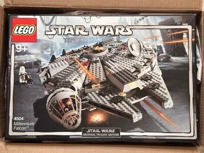 Lego Star Wars : Millennium Falcon (4504) BRAND NEW, SEALED & RETIRED RARE Set - Image 1 of 4