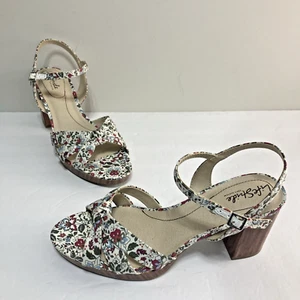 LifeStride Women's Lucky Sandal Strap Heel Red Multi Floral Size 11W EU41 - Picture 1 of 13