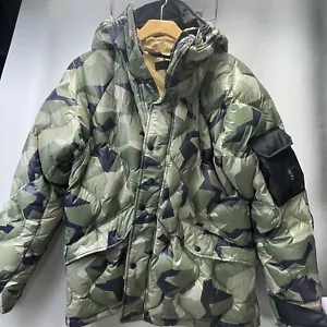 RAG & BONE Men's Camo Down Hooded Shield Jacket Size XL. Camo $695. - Picture 1 of 8