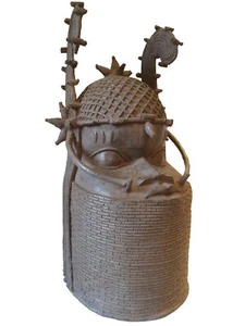 Cabeza de bronce Oba de Benín. Ejemplo grande, raro, antiguo. 46cm. Impresionante. Nigeria. - Imagen 1 de 24