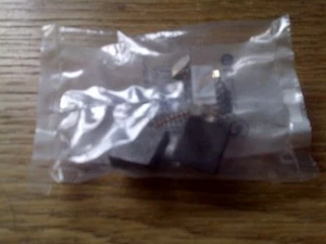 Carbon Brushes to fit Hitachi B400 BM C CC CM DH F FA FC G PDL PDM Range - Picture 1 of 1