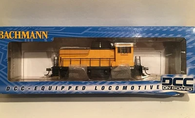 Locomotora diésel conmutador GE 70 toneladas amarillo sin letras HO Bachmann 60607 DC/DCC Foto 1 de 4