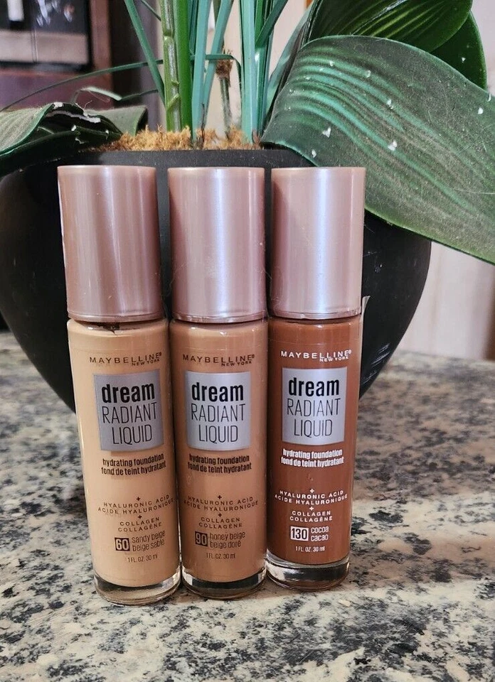 Base líquida Maybelline Dream Radiant ácido hialurónico + colágeno - Elige Foto 1 de 1