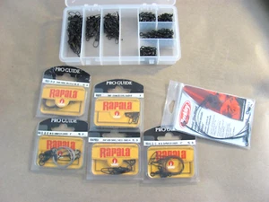 LOT ~ Berkley / Rapala PRO GUIDE Leaders, Swivels & Misc pike musky - Picture 1 of 10