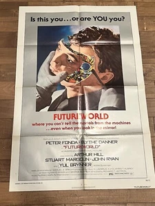 FUTUREWORLD Original Movie Theatre Poster 27x41 1976 Peter Fonda, Yul Brynner - Picture 1 of 4