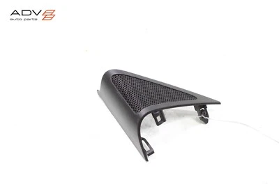 2019 - 2024 年 MAZDA 3 前左驱动侧门角盖装饰面板原始设备制造商 — 第 1/4 张图片