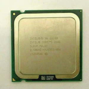 Intel Core 2 Quad Q8300 SLGUR - 2,50GHz /4M /1333 /05A - Sockel 775 #18 - Bild 1 von 2