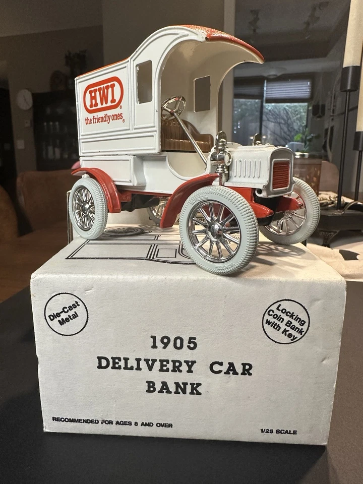 ERTL 1905 Ford Delivery Car Bank - Image 1 of 2