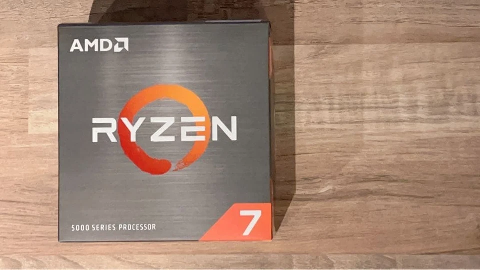 AMD Ryzen 7 5800X 8-Core 16-Thread 3.8GHz 4.7GHz Zen3 AM4 Processor Boxed - Image 1 of 3