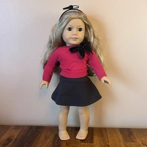 American Girl 2013 Doll 18" with Sparkle Bow Pink Sweater and Black Skirt Blonde - Picture 1 of 10