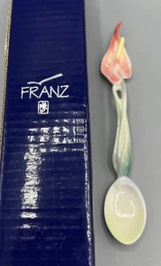 Cuchara esculpida de porcelana Antherium de flores tropicales Franz FZ00823 - Imagen 1 de 7