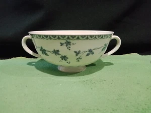 Royal Doulton. Yorktown. Handled Soup Bowl. TC 1013. Made In England. - Picture 1 of 8
