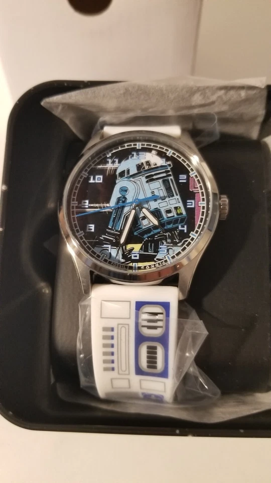 STAR WARS X FOSSIL R2-D2 Watch SPECIAL EDITION White SE1105