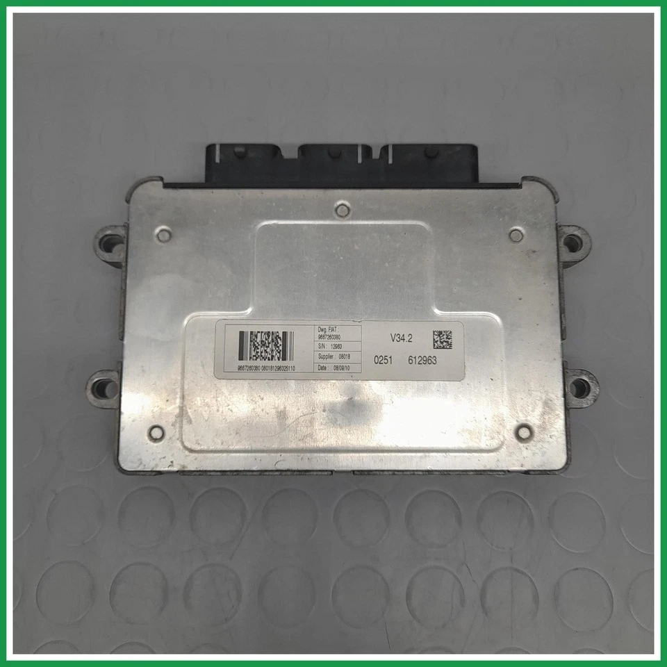 Centralina Motore Iniezione ECU Valeo Fiat Qubo 9666624380 2008 2016 Usato  - Immagine 1 di 4