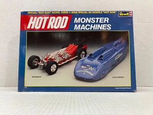 REVELL  1/25  SCALE  MONSTER MACHINES 'SHOWBOAT' & 'CHALLENGER I' MODEL KIT - Picture 1 of 8