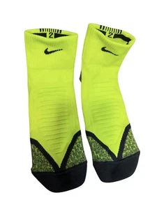 NIKE Elite Cushion Quarter Running Socks Yellow - Big Kids Shoe Size 3-5 - Picture 1 of 3