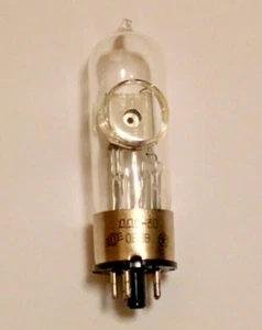 1x NOS DDS-30 ДДС-30 Deuterium Tube LD2/0 Spectral Plasma 186-360nm Original Box - Picture 1 of 6