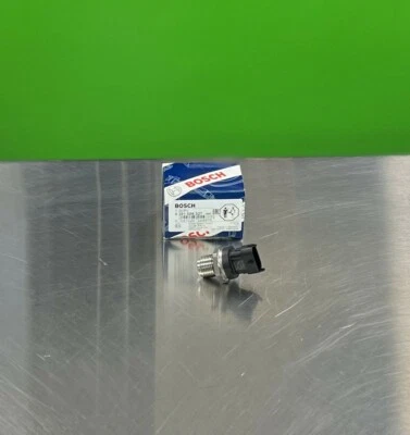 Nuevo sensor de presión de riel de combustible Bosch para Dodge Ram Cummins 2007-2012 6,7 L 5297640 Foto 1 de 3