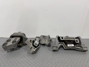 MERCEDES GLA CLASS X156 GLA220 2.1 14-20 ENGINE MOUNT A2462402617 A2462401109 - Picture 1 of 11