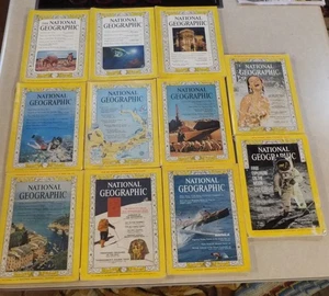 NATIONAL GEOGRAPHIC 1960'S LOT OF 11 VINTAGE PAPERBACK ILLUSTRATED MAGAZINES - Imagen 1 de 18