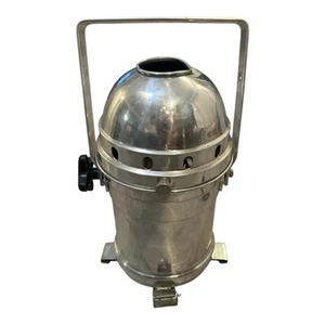 American DJ565 Combo Par 56 Chrome Stage Light -Aluminum Housing - Picture 1 of 8