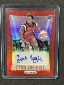 Cynthia Cooper Dyke 2024 Panini Prizm WNBA rojo retroceso automático #TB-CCD 77/99 - Imagen 1 de 2