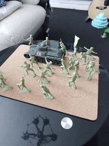 1/32 ww2 cts/ marx 20 japanese infantry banzai with chi chi tank - Picture 1 of 6