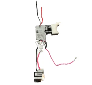 BLACK+DECKER 20V Matrix Trapano/Avvitatore Senza Fili BDCDMT120C Interruttore Trigger - Foto 1 di 2
