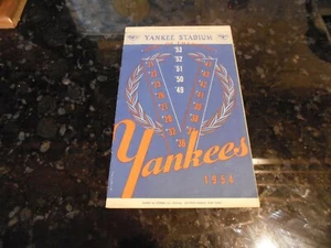 1954 New York Yankees vs  Chicago White Sox Scorecard (Scored) Mantle 4th year - Picture 1 of 2