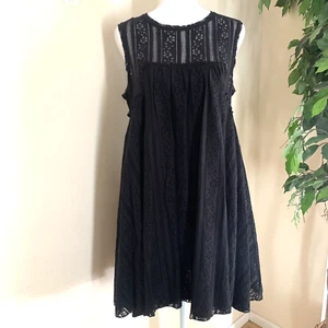 Free People Black Lace Eyelet Tunic Mini Dress Size Small Sleeveless Summer NEW - Picture 1 of 13