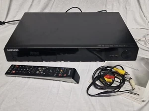 SAMSUNG DVD-HR773 DVD HDD Recorder 160 GB HDMI Scart + Fernbedienung+Anleitung - Bild 1 von 7