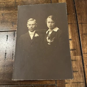 CIRCA 1900s Wedding Married Couple Formal Portrait Austin Texas - Picture 1 of 7
