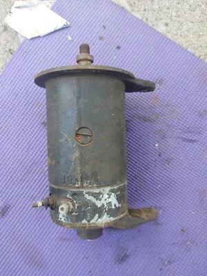 Mercedes Benz Generator 12 Volt Dynamo Bosch 0101206008 / 009 180 190 SL 220 SE - Image 1 of 2