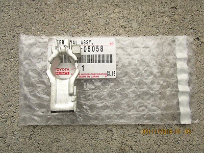 05 - 10 SCION TC 2D CUPÉ BATERÍA + CONECTOR TERMINAL POSITIVO OEM NUEVO Foto 1 de 3