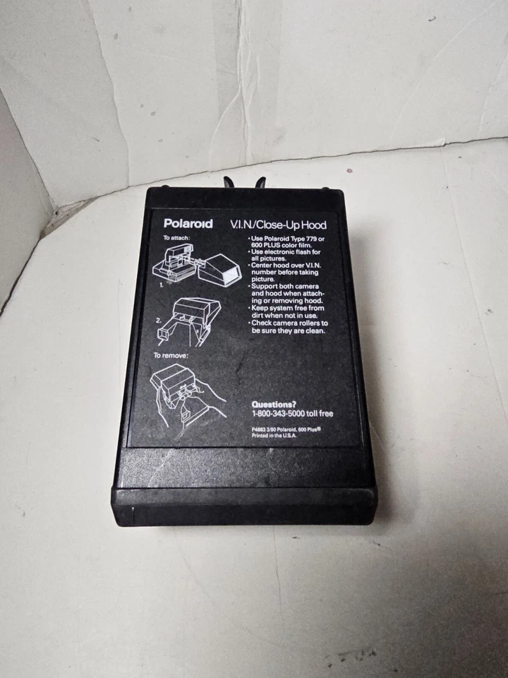 Polaroid VIN Close Up Macro Hood Attachment for 600 Series Cameras NOS MINT V25 - Image 1 of 4