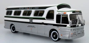 Iconic Replicas 1:87 1966 GM PD4107 "Buffalo" Coach: Peter Pan Bus Lines - Picture 1 of 3