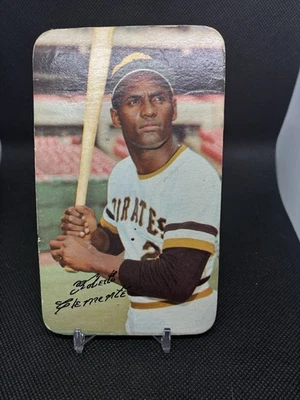 1971 Topps Super Roberto Clemente Baseball Card #37 Pittsburgh Pirates HOF - Image 1 of 4