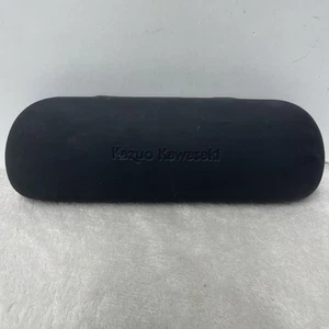 Estuche con cubierta Kazuo Kawasaki solo negro mate para gafas forrado de fieltro Italee - Imagen 1 de 10