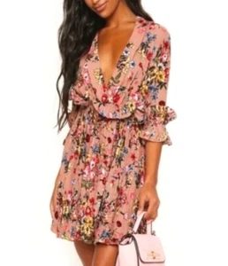 PRETTY LITTLE THING Womens NWT Nude Floral Romantic Pleated Skater Dress Size 2 - Picture 1 of 19