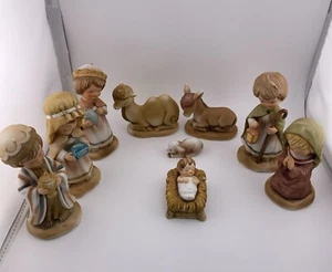 Enesco 1980/1 Little Bible Friends Porcelana 9 Piezas Estatuillas Belén Por Lucas - Imagen 1 de 24
