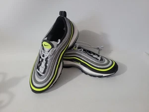 Nike Air Max 97 GS 921522-030 Platinum Black Volt bambini taglia 6 anni mai indossate usate in ottime condizioni - Foto 1 di 12