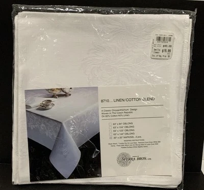 Sferra Bros White Dinner Napkins Linen Cotton Chrysanthemum Floral 20" Set 4 - Image 1 of 4