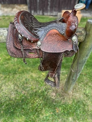 Simco Youth Saddle - Image 1 of 4