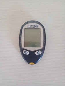 FreeStyle Freedom Lite Abbott Misuratore Glucosio Diabete nel sangue Glicemia - Foto 1 di 8