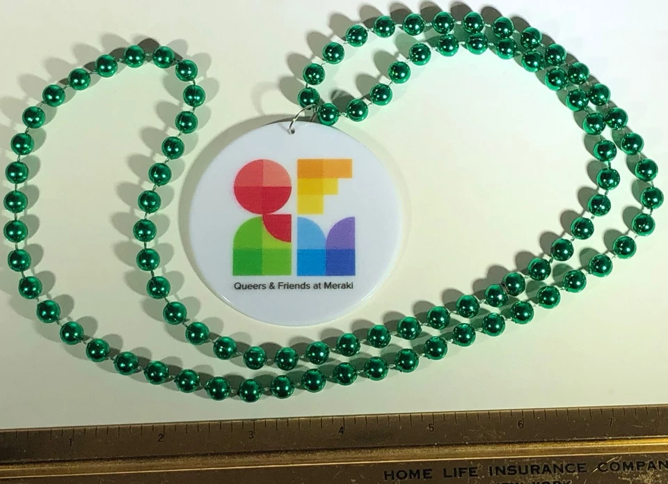 CISCO MERAKI 2019 PRIDE PARADE MARDI GRAS STYLE GREEN BEADED NECKLACE & PENDANT - Image 1 of 4