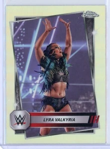 2025 Topps Chrome WWE Refractor 135 Lyra Valkyria - Raw - Bild 1 von 2