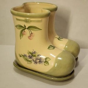 Pfatzgraff Boot Planter With Garden Party Pattern  - Picture 1 of 9