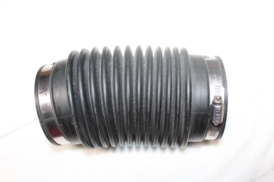 95-98 Chevy Suburban Gmc Sierra VORTEC TUBO DE ADMISIÓN DE AIRE Resonador CUBIERTA TUBO Manguera Foto 1 de 4