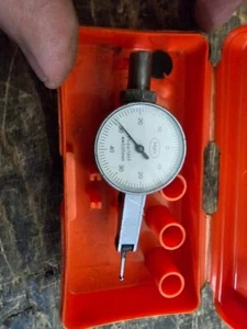 Mahr Fühlhebelmeßgerät mit Taster 0,01mm - Bild 1 von 3