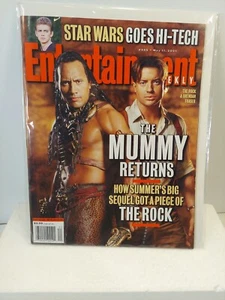 Entertainment Weekly May 11 2001 Dwayne Johnson, Brendan Fraser  - Foto 1 di 5